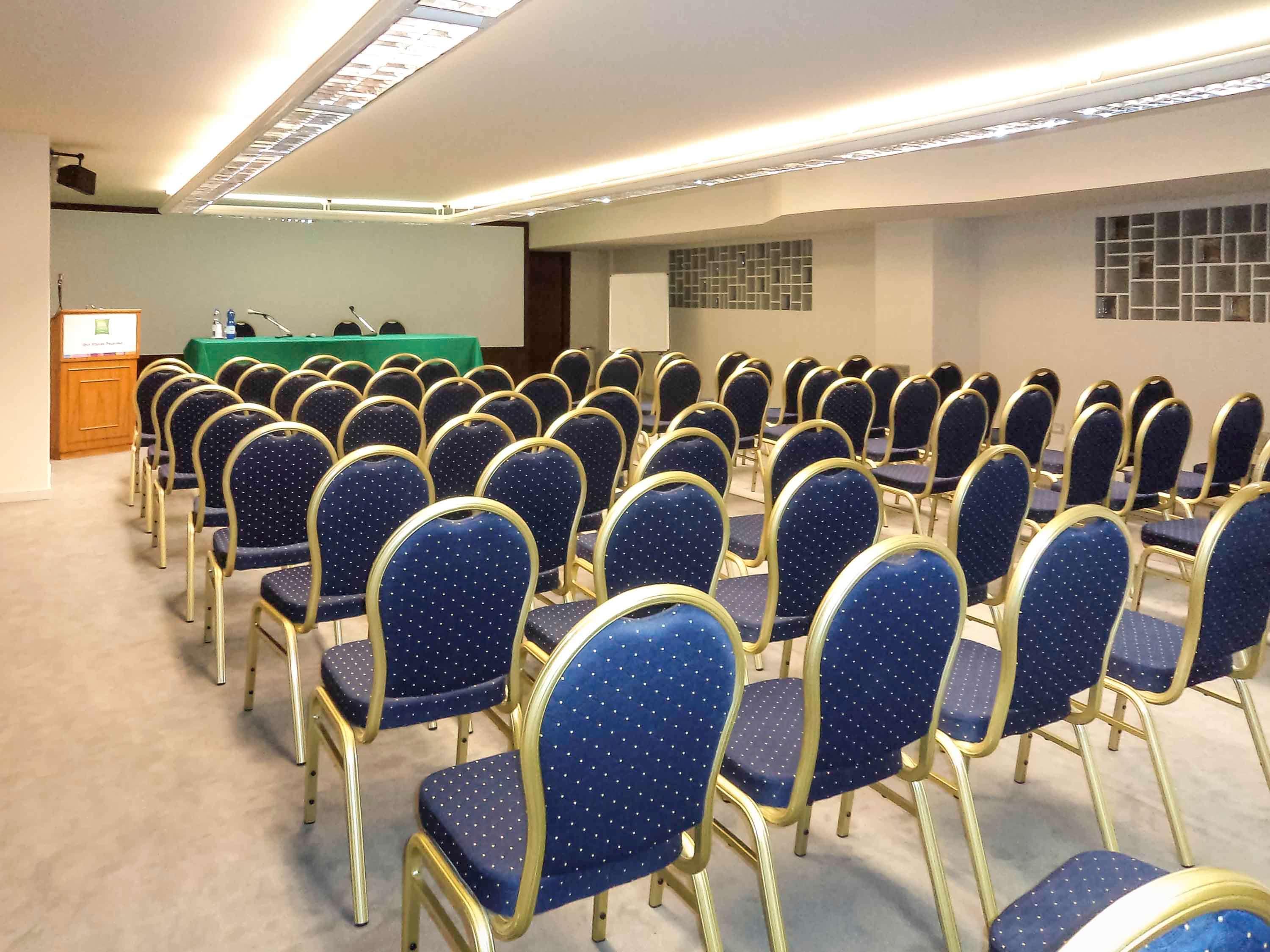 Ibis Styles Palermo President Hotel Bagian luar foto