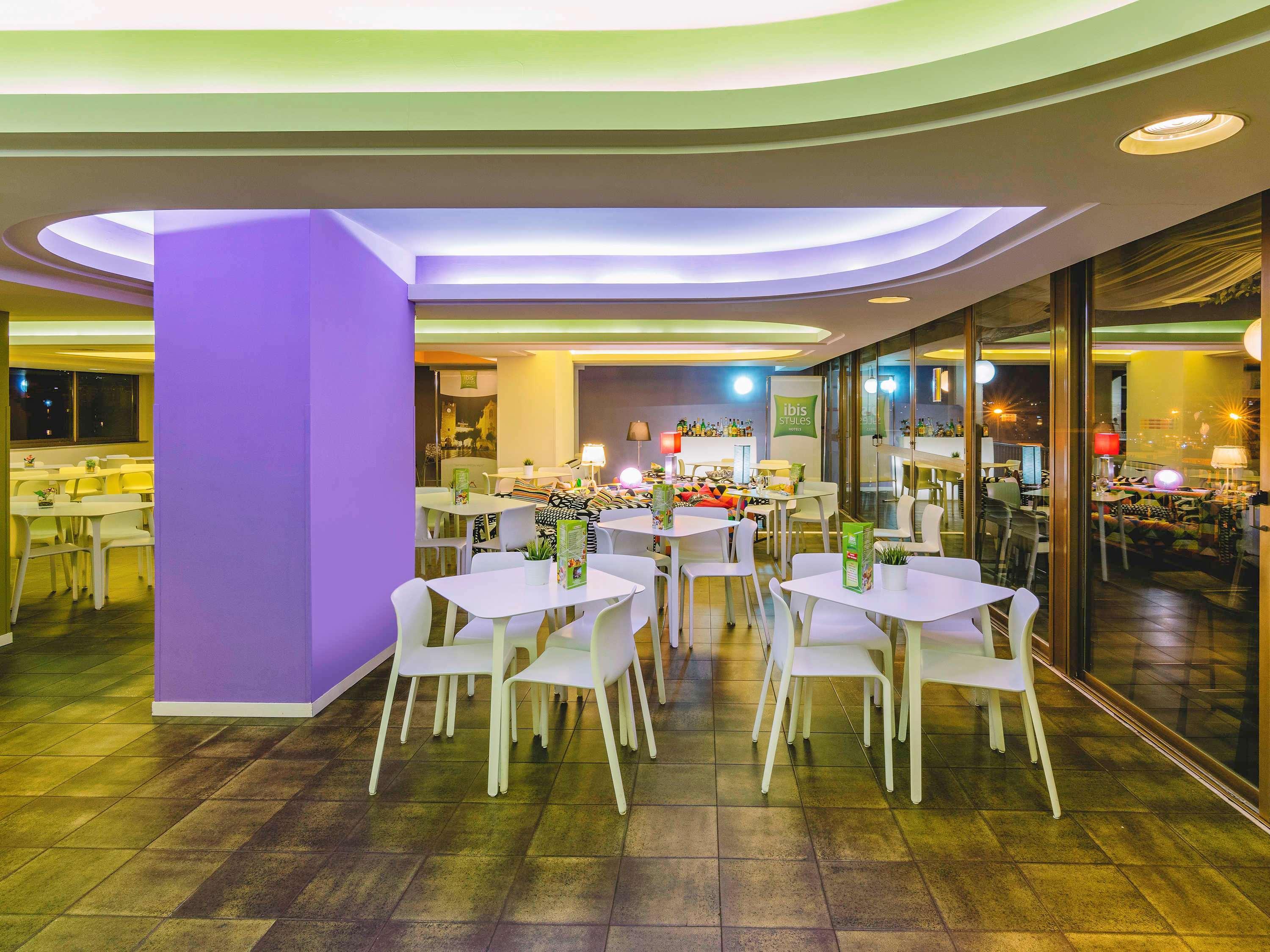 Ibis Styles Palermo President Hotel Bagian luar foto