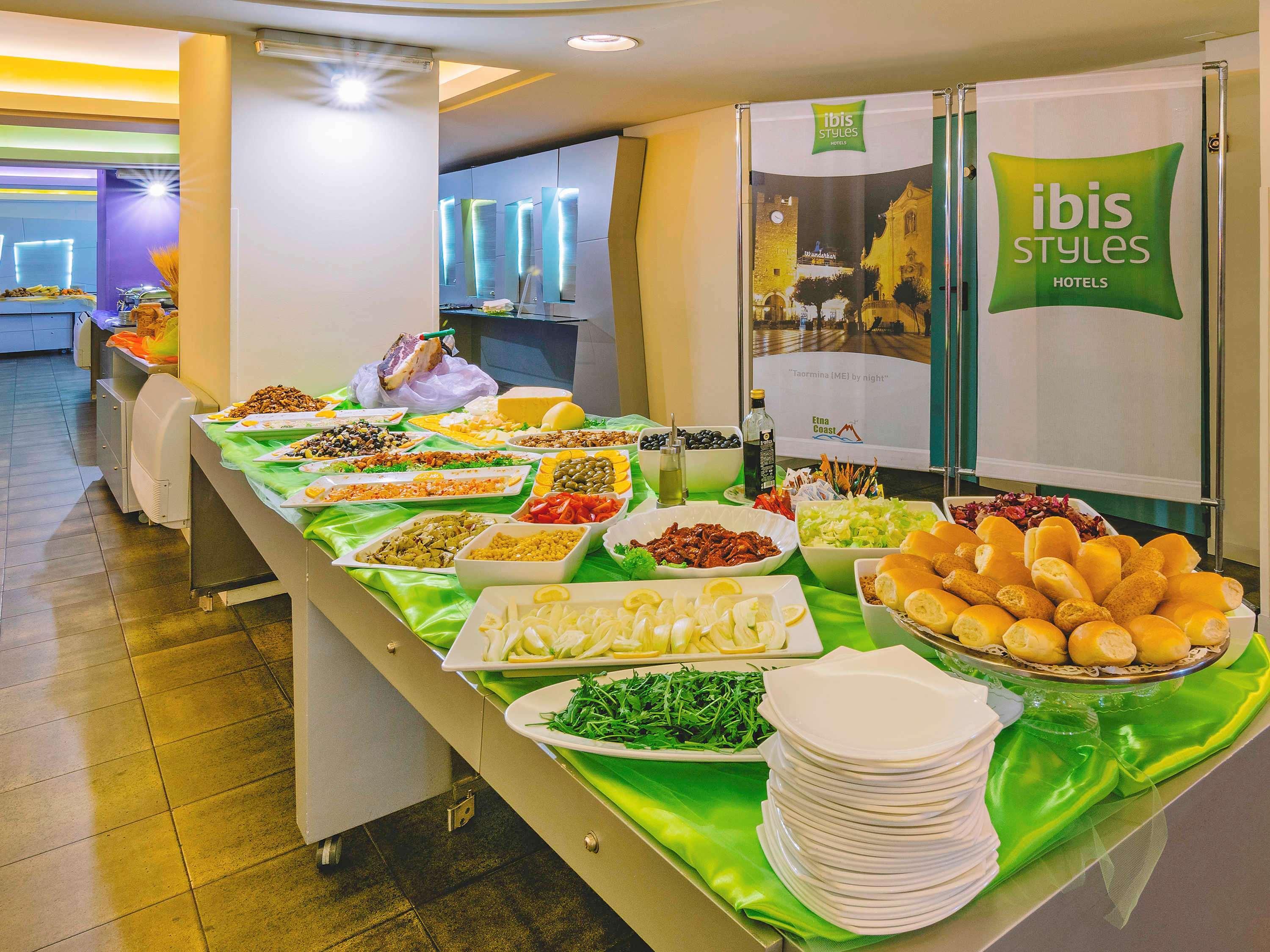 Ibis Styles Palermo President Hotel Bagian luar foto