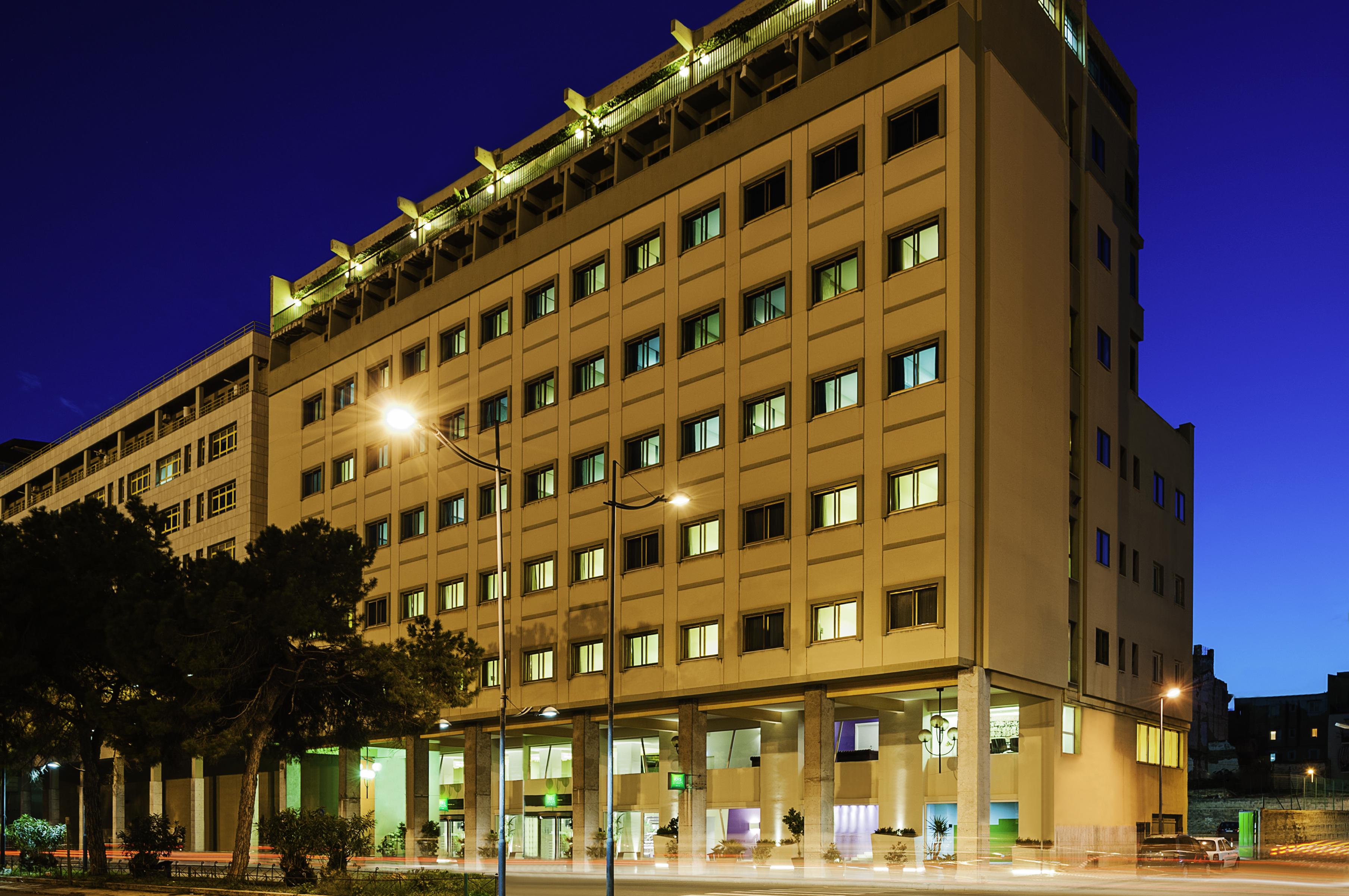 Ibis Styles Palermo President Hotel Bagian luar foto