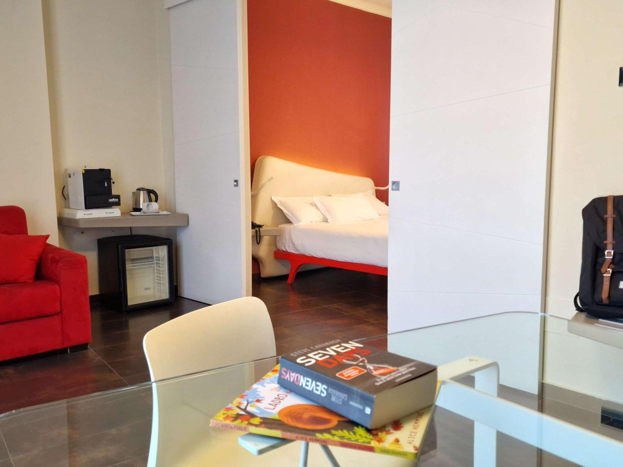 Ibis Styles Palermo President Hotel Bagian luar foto