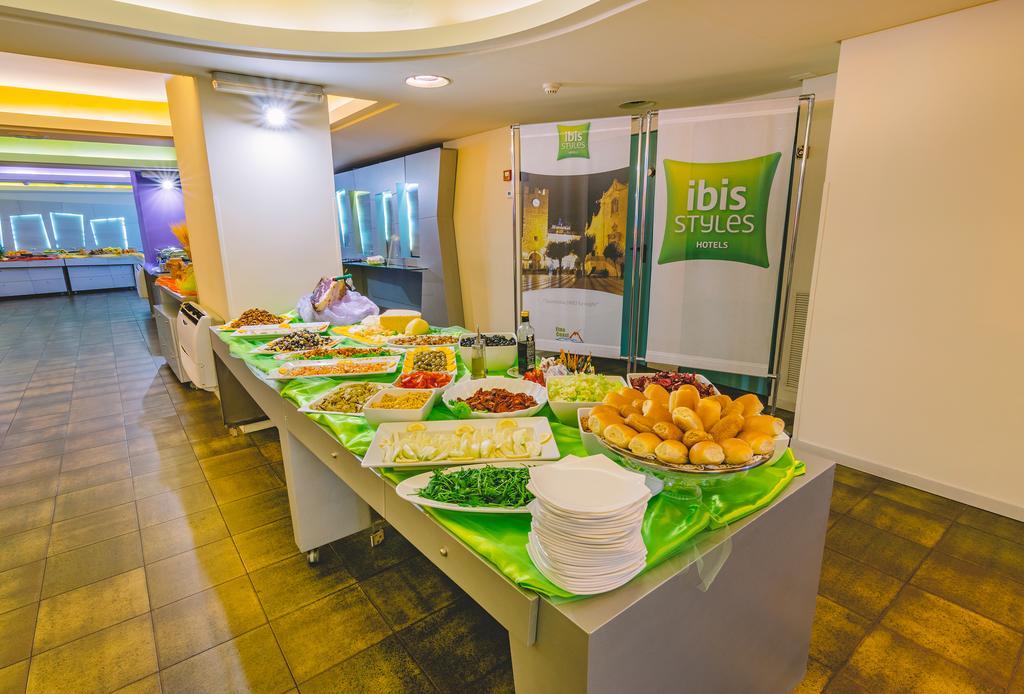 Ibis Styles Palermo President Hotel Bagian luar foto