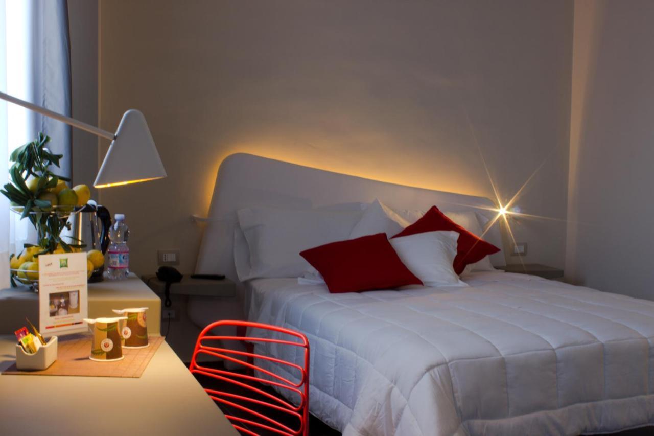 Ibis Styles Palermo President Hotel Bagian luar foto